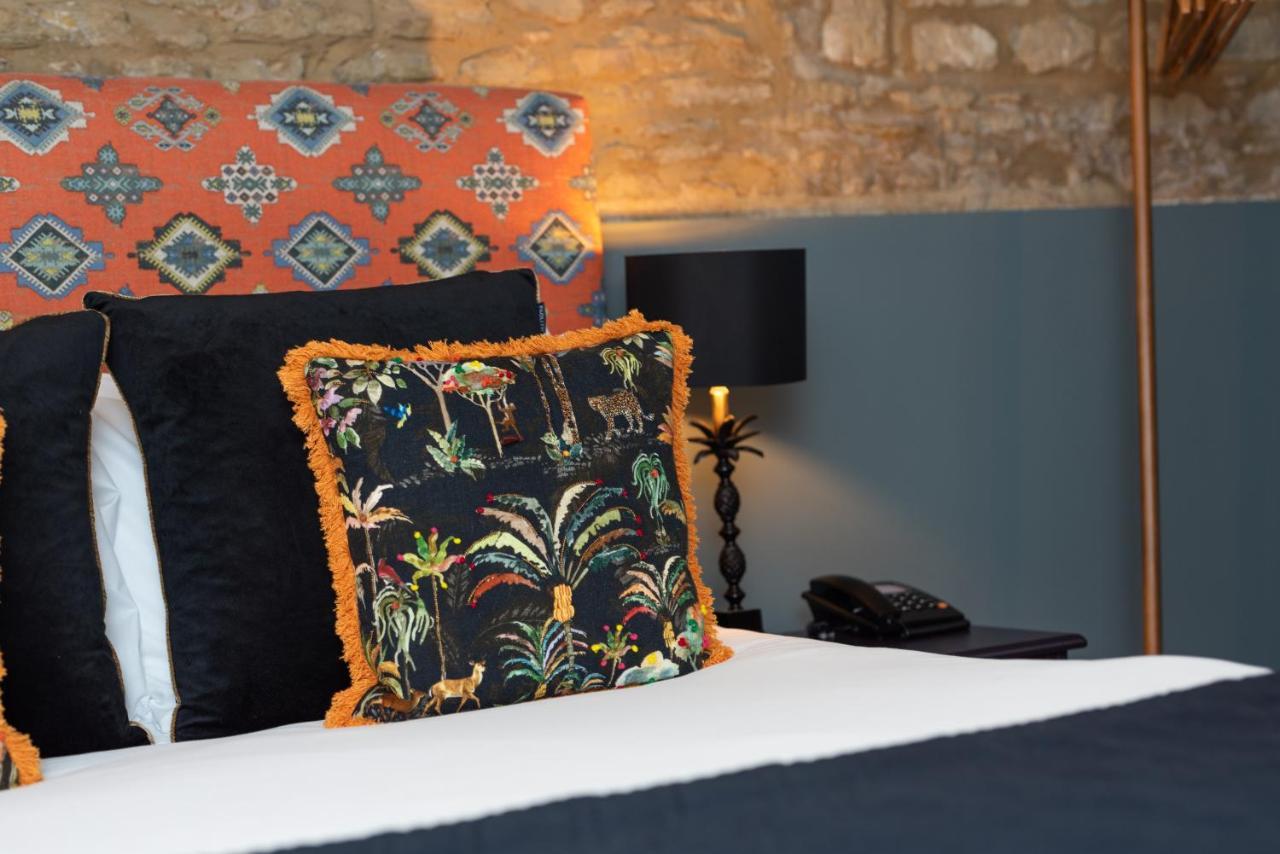 Jersey Arms Hotel بيسيستر المظهر الخارجي الصورة